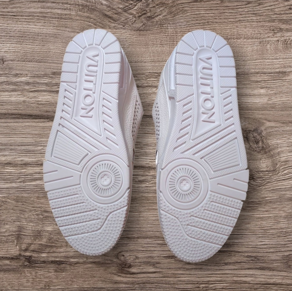 DS Louis Vuitton LV Trainer White Calf Leather - EU 42 (US 9) - 1ADDBY - Picture 6 of 6